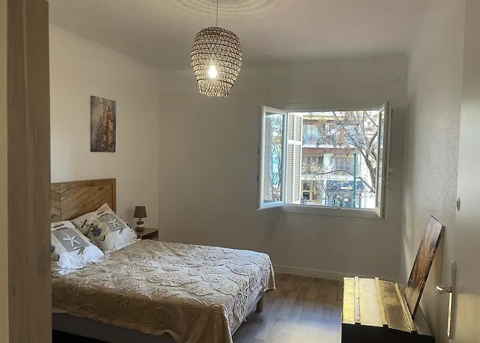 Apartament T3 Bord De Ajaccio (Corsica)